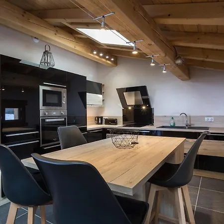 Chalet Macholat**** Σαλέ *